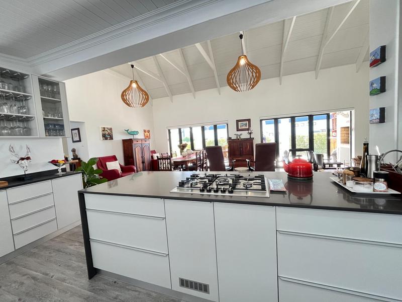 4 Bedroom Property for Sale in Dwarskersbos Western Cape